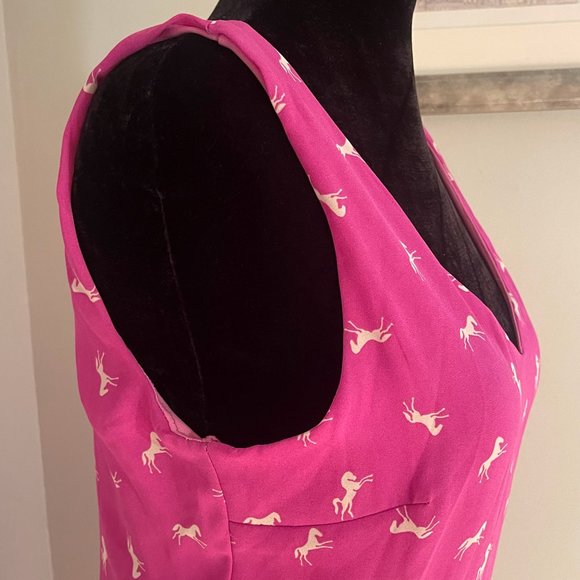 Everly fuschia pink white sleeveless dress, horses print, size M - Picture 3 of 8